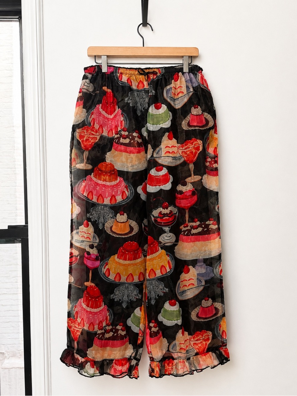Lisa Says Gah Liora Dessert Ruffle Pants NWOT SIZE MEDIUM - Picture 4 of 6